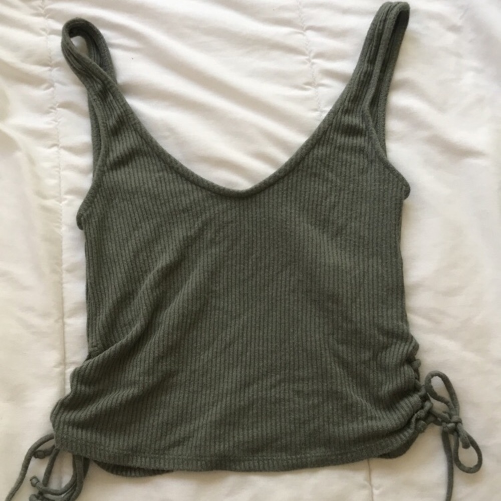 Urban outfitters crop top!